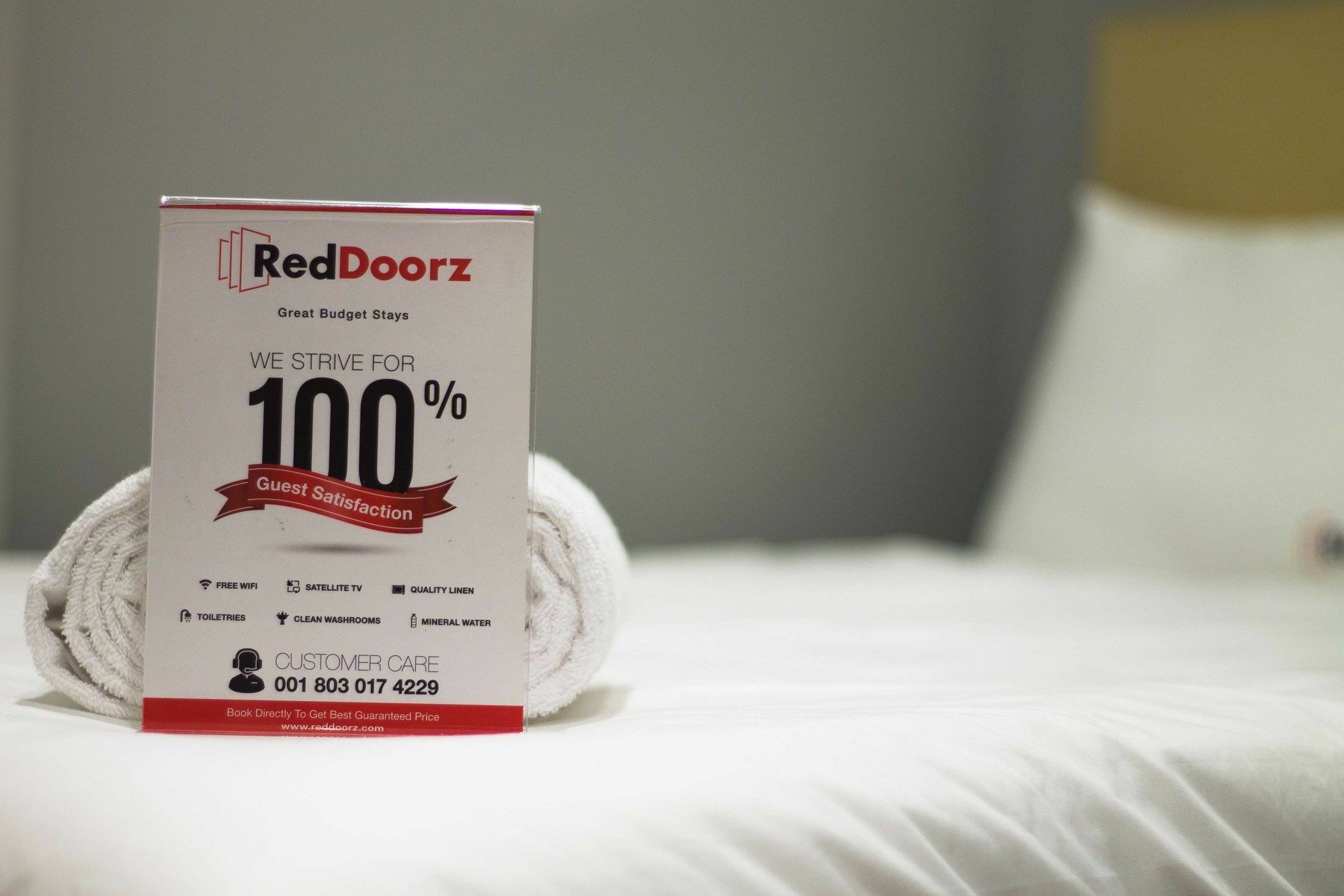 Reddoorz @ Palasari Bandung Bagian luar foto